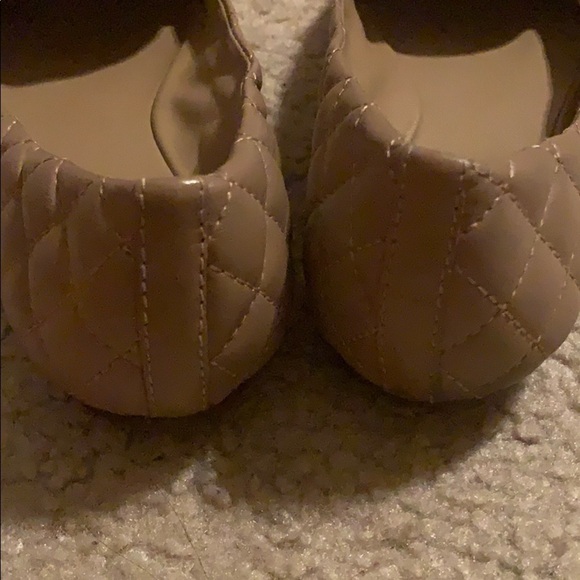 Tory Burch quilted flats size - 7 1/2 M - Picture 5 of 8